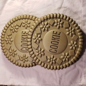 COOKIE BaKing Pans MOLDS 9 INCHES ACROSS CHICAGO METALLIC  WILLIAM SONOME NEW